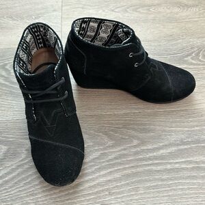 TOMS black booties
